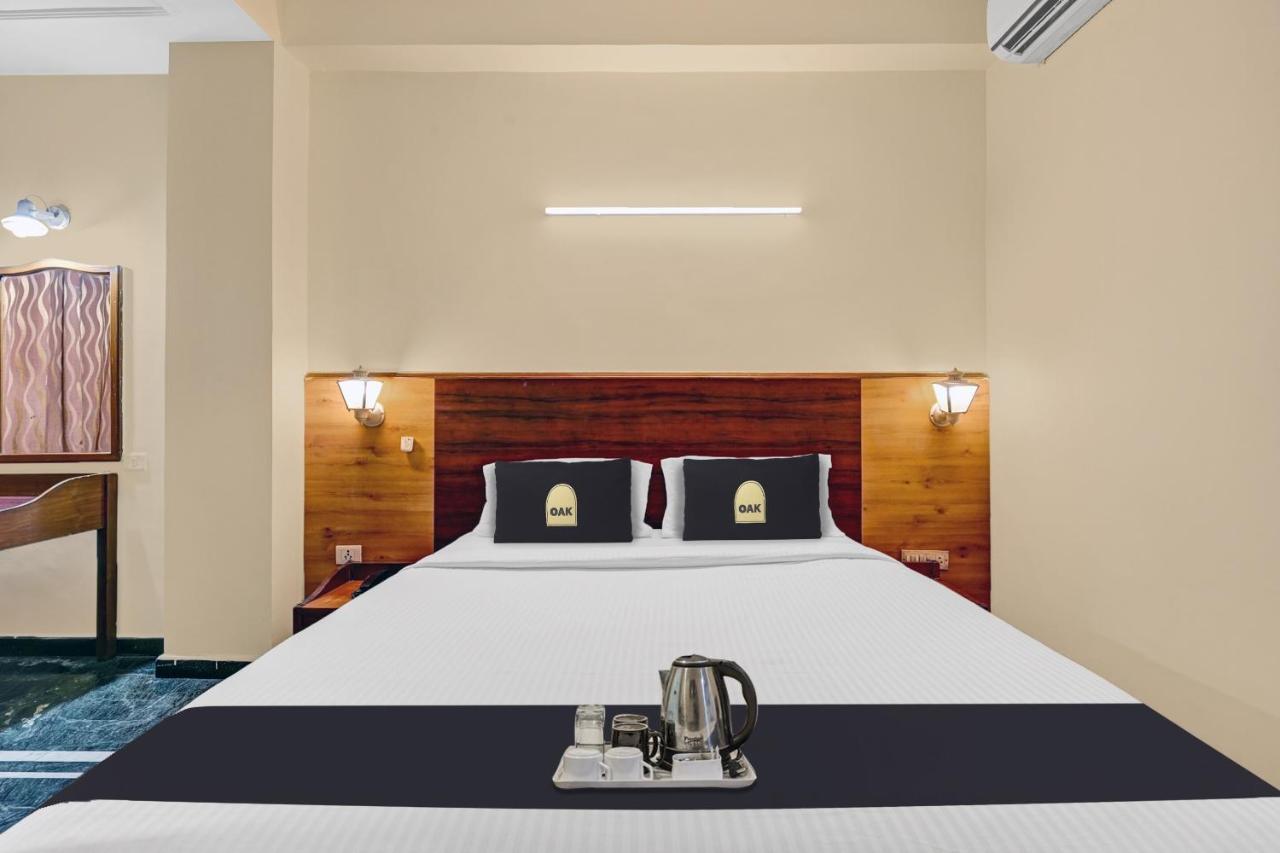 Super Townhouse Oak Hotel Belsons Taj Mahal Secundurabad Esterno foto