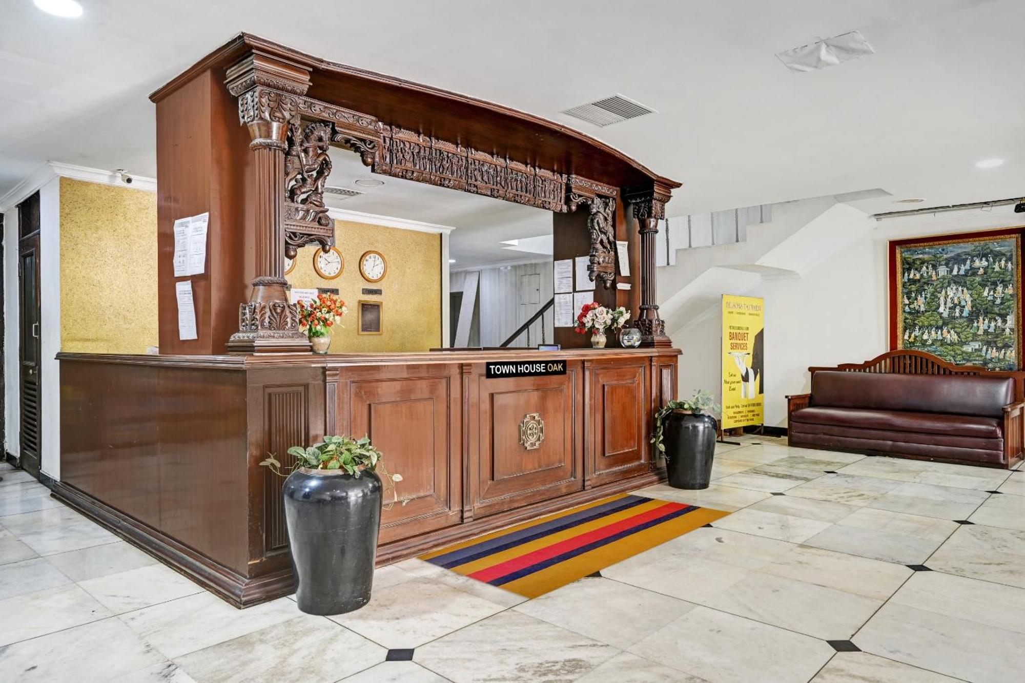Super Townhouse Oak Hotel Belsons Taj Mahal Secundurabad Esterno foto